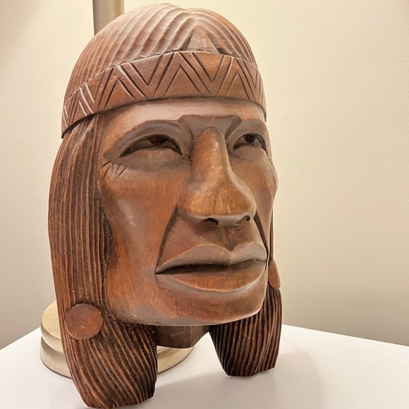 Vintage Hand Carved Wood Native American Indian Head Wall sculpture - Picture 2 of 12